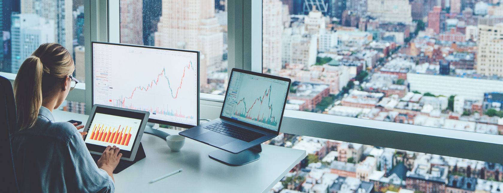 Analysis of digital market and investment in blockchain